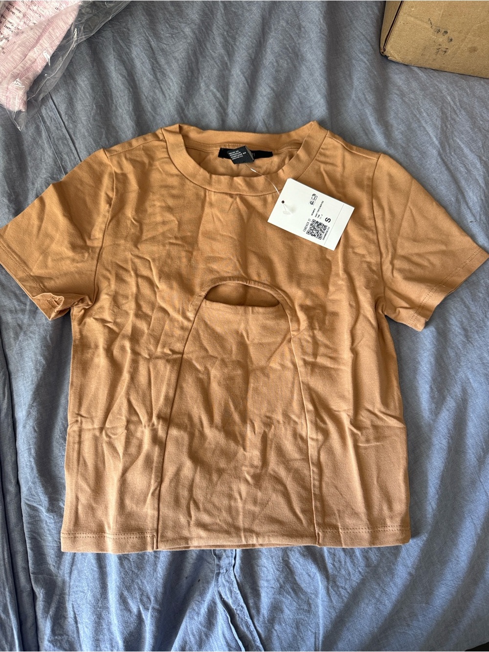 Forever 21 girls Tan Cutout Short Sleeve Tee